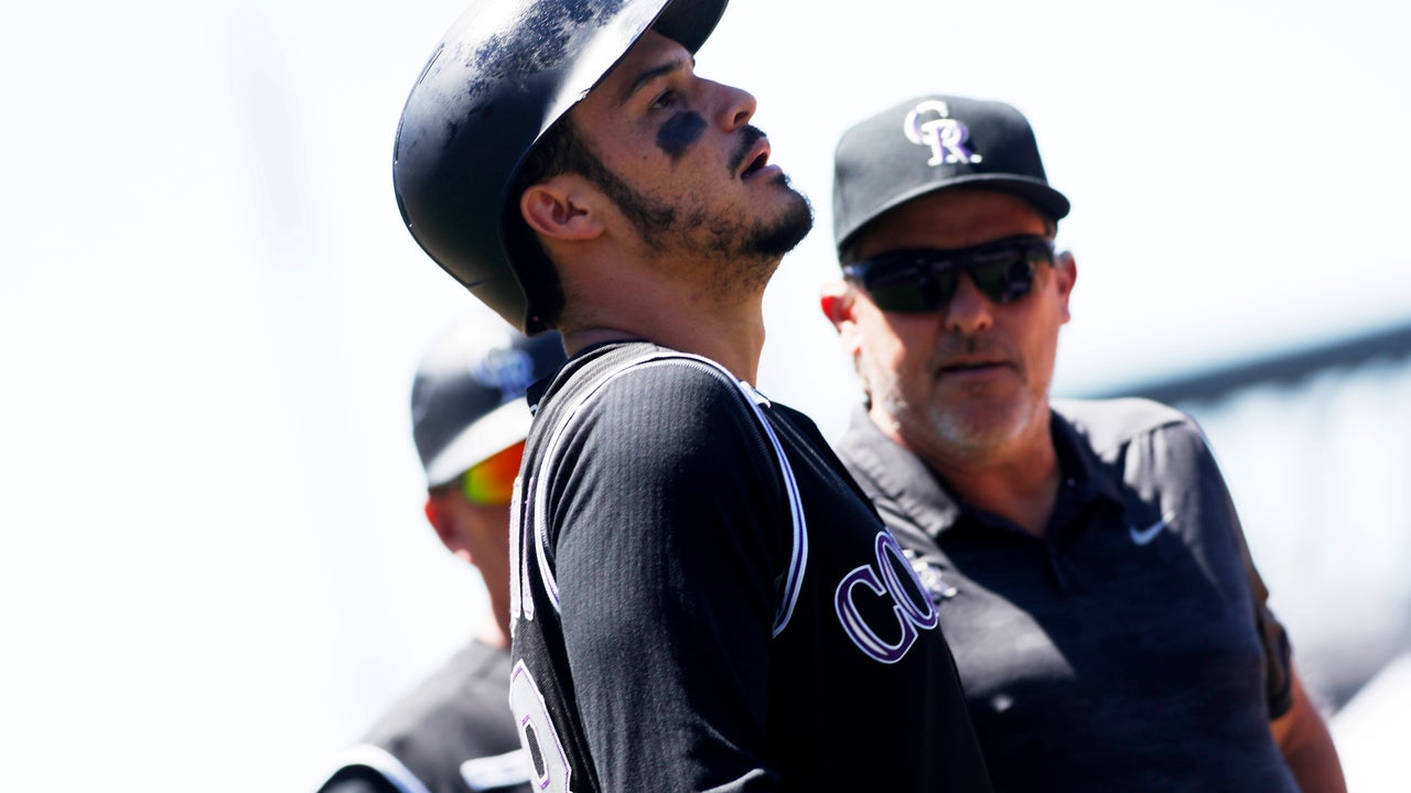 Hamels throws 7 scoreless, 4 batters hit as Cubs top Rockies